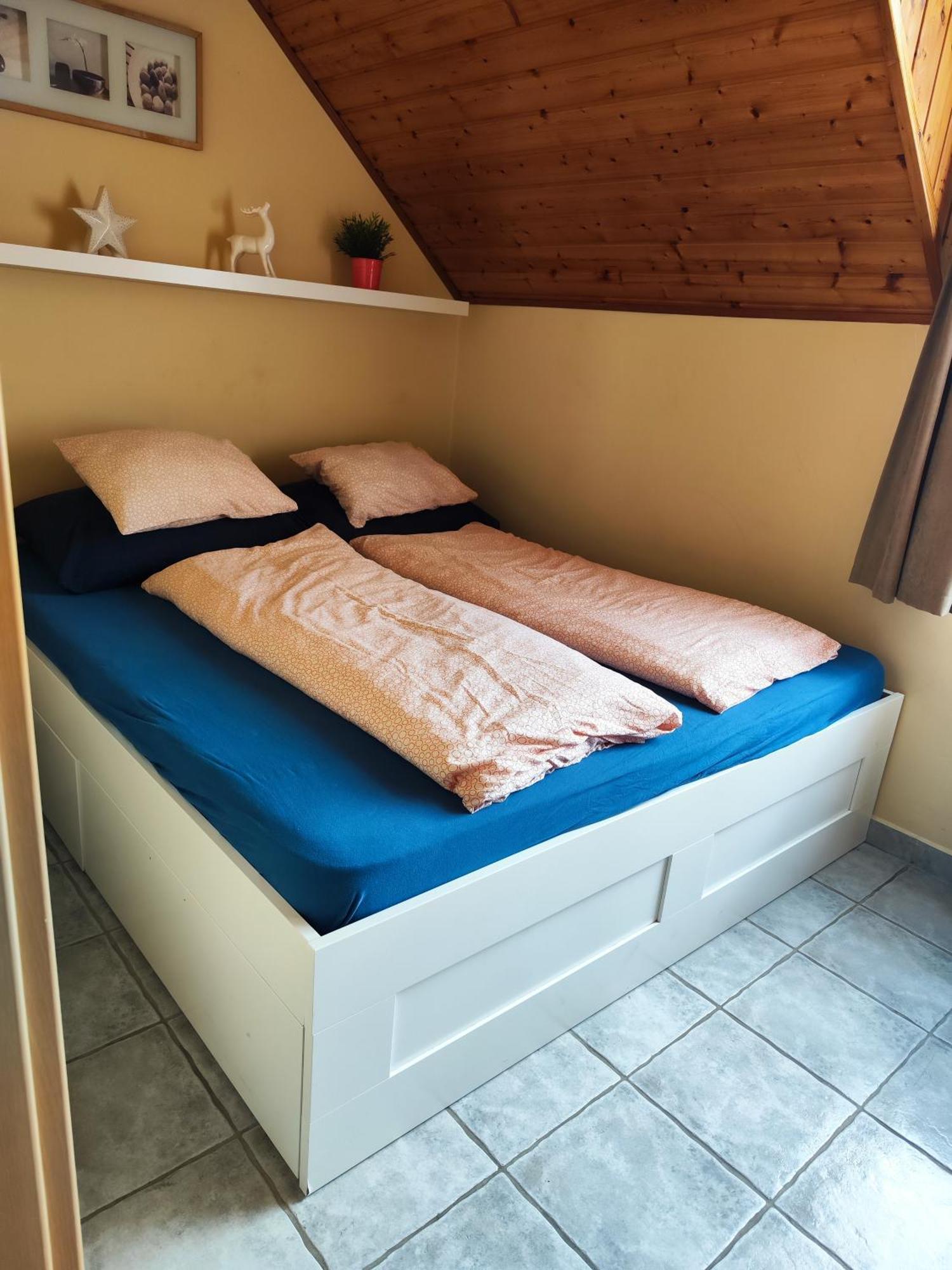 Szigeti Apartmanhaz Pecs Exterior photo